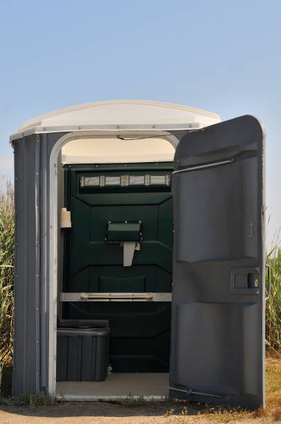 Best Portable restroom trailer rental  in Benton, LA